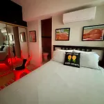 Condado Paradise Tantra Apartment